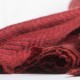 Rød scarf i fiskbensmönster i kashmir och ull